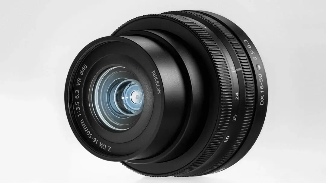 Предметне фото об'єктива Nikon 16-50 Z Lens